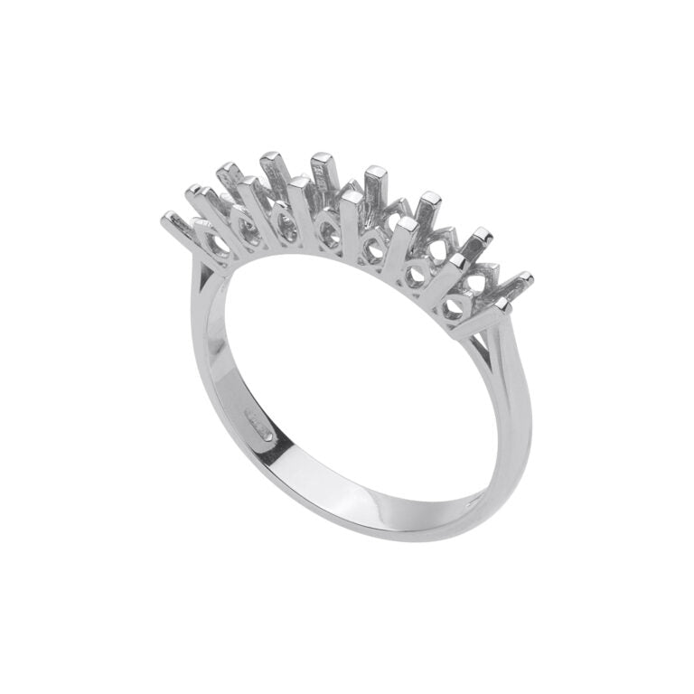 AF 30 Fedina 7 pietre griffe condivisa quadra, merlettata.