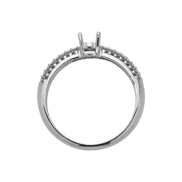 ASP 09 Anello dritto 4 griffe a filo gambo sgriffato.